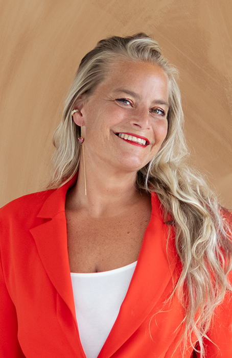 thirza_peppelenbos Portret van Thirza Peppelenbos, founder van Peppel Design.