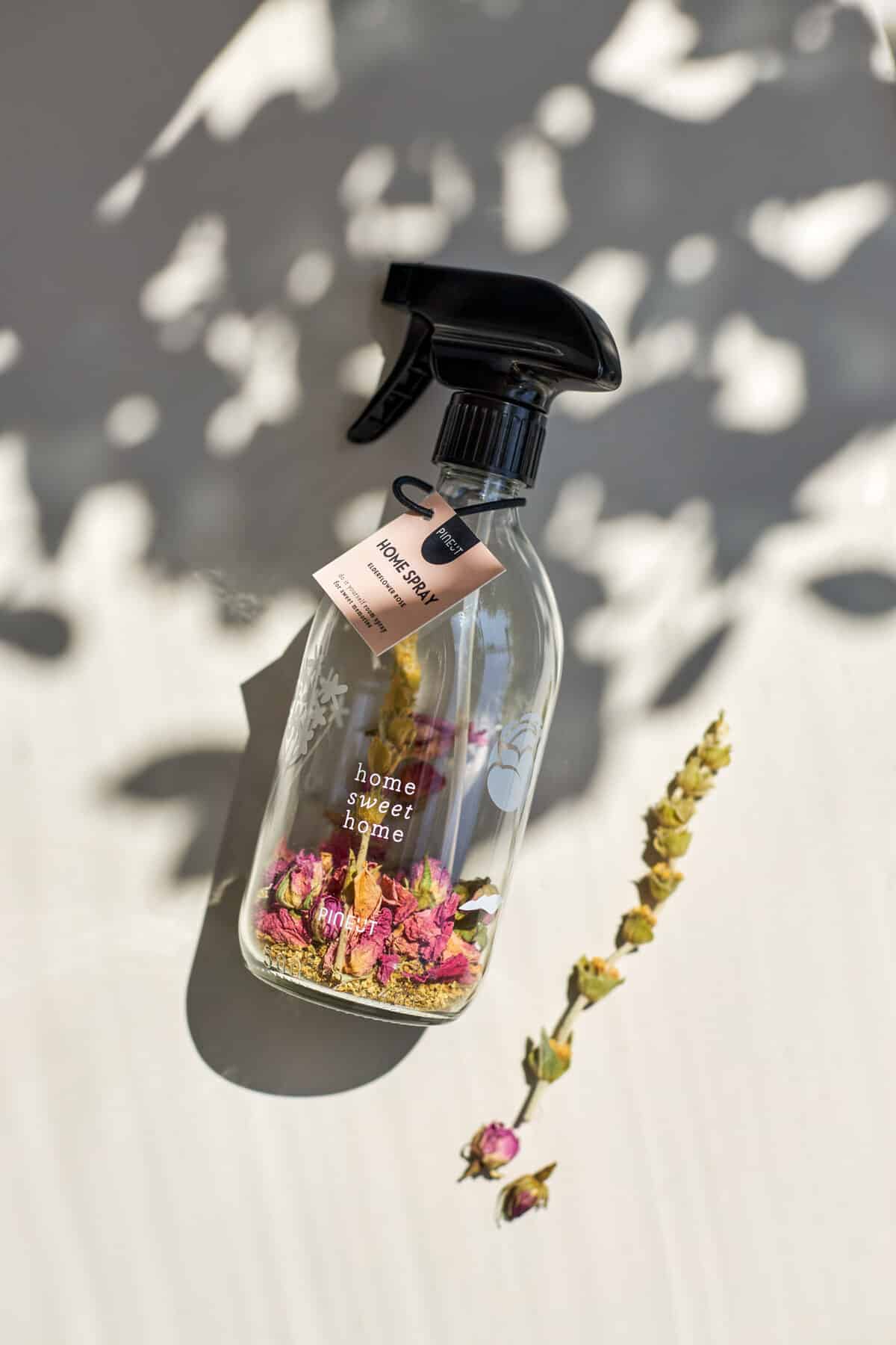 pineut-spray-bloemen pineut spray bloemen